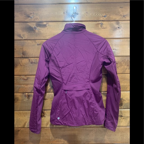 Lululemon Plum Run For Cold Jacket - Picture 7 of 9